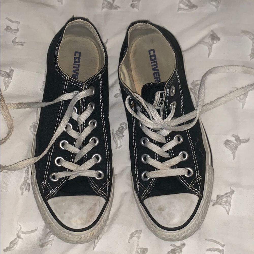 Black and white converse